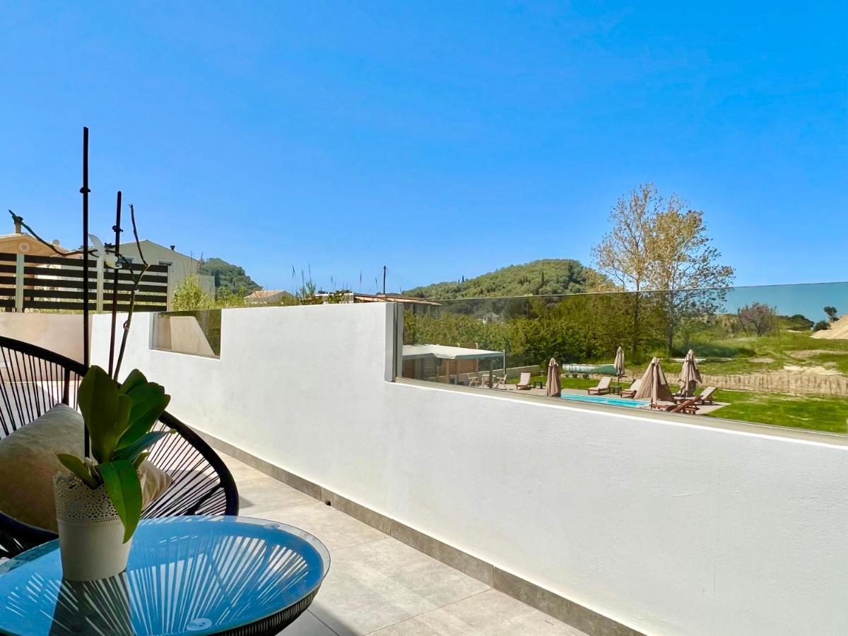 Beach Villa Verano With Private Pool By Dadovillas シダリオン エクステリア 写真